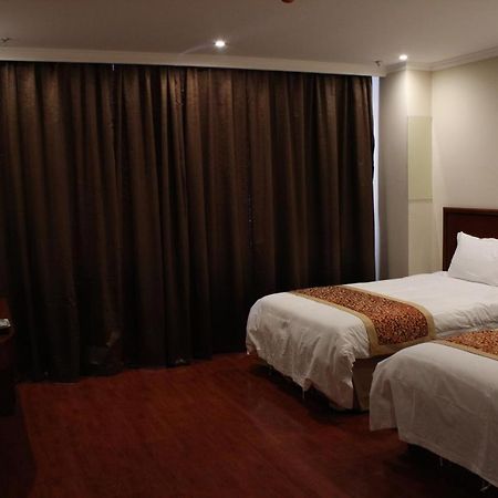 GreenTree Alliance Tianshui Railway Station Hotel Extérieur photo