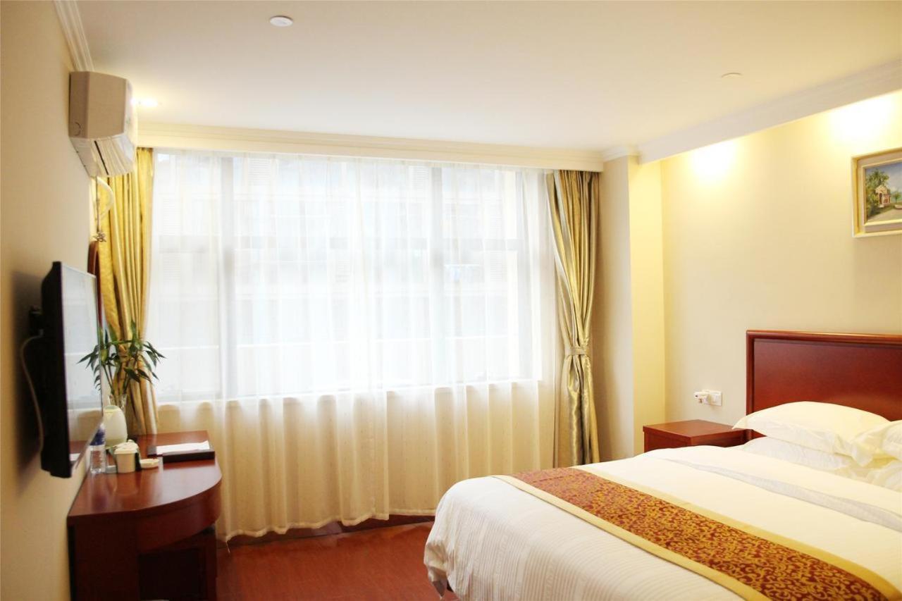 GreenTree Alliance Tianshui Railway Station Hotel Extérieur photo